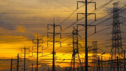 آغاز قطع برق کارخانجات فولاد و سیمان برای تامین نیاز مصارف خانگی